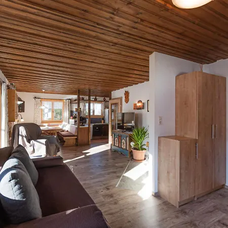 בקתה Chalet Christine By Interhome